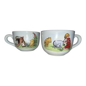 DISNEY Winnie the Pooh Classic grand mug Set of 2!! EUC